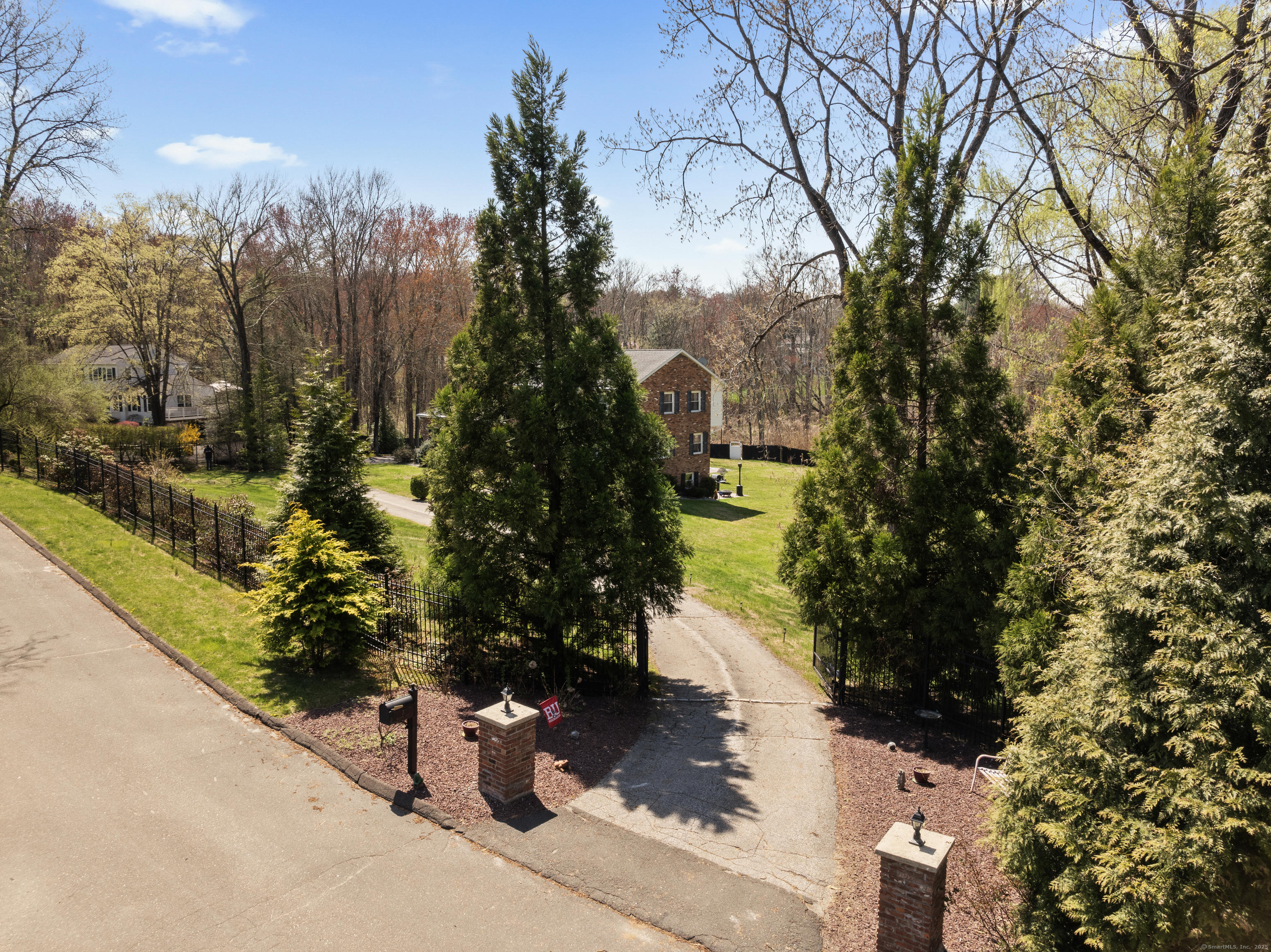 7 Williams Lane, Newtown, Connecticut image 4