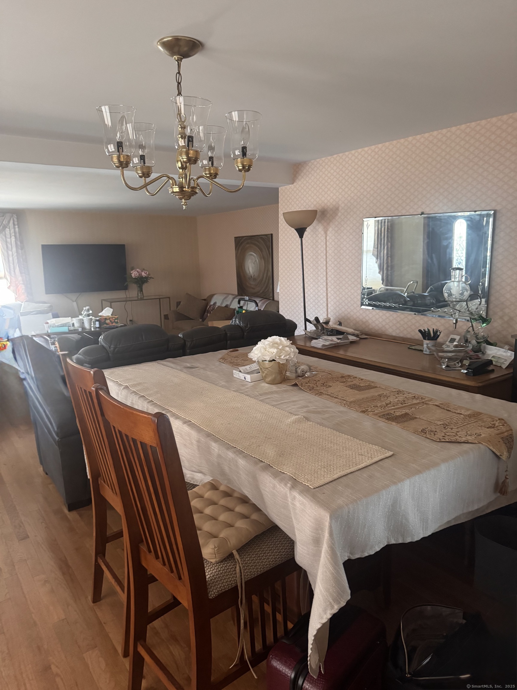 222 1/2 North State Street