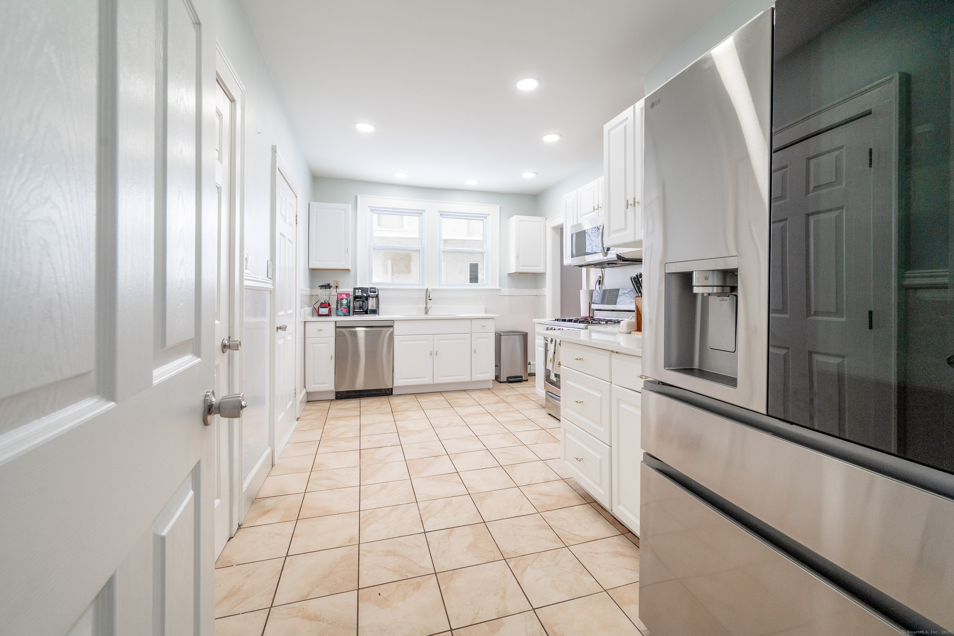 37 Harding Street, New Britain, Connecticut image 14