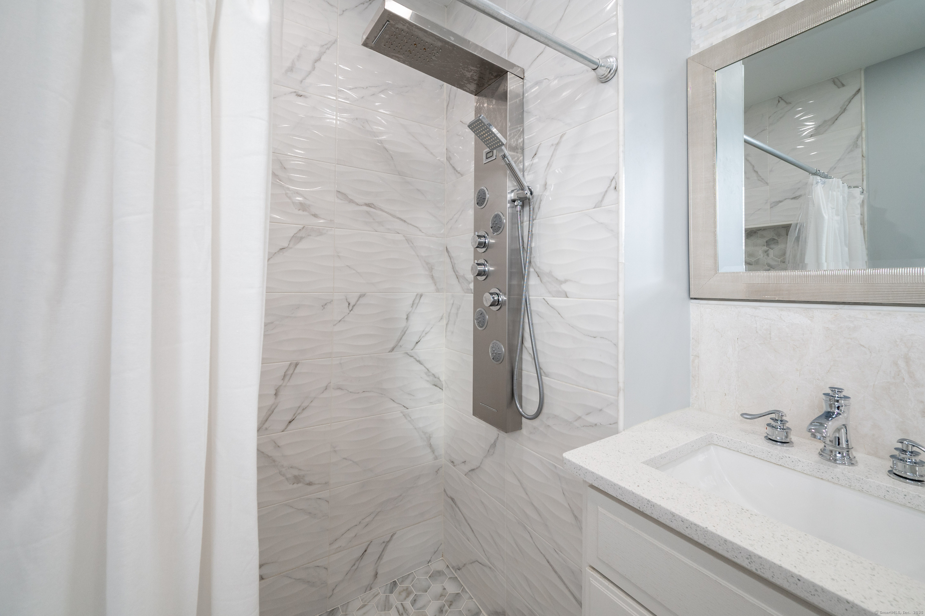 37 Harding Street, New Britain, Connecticut image 22