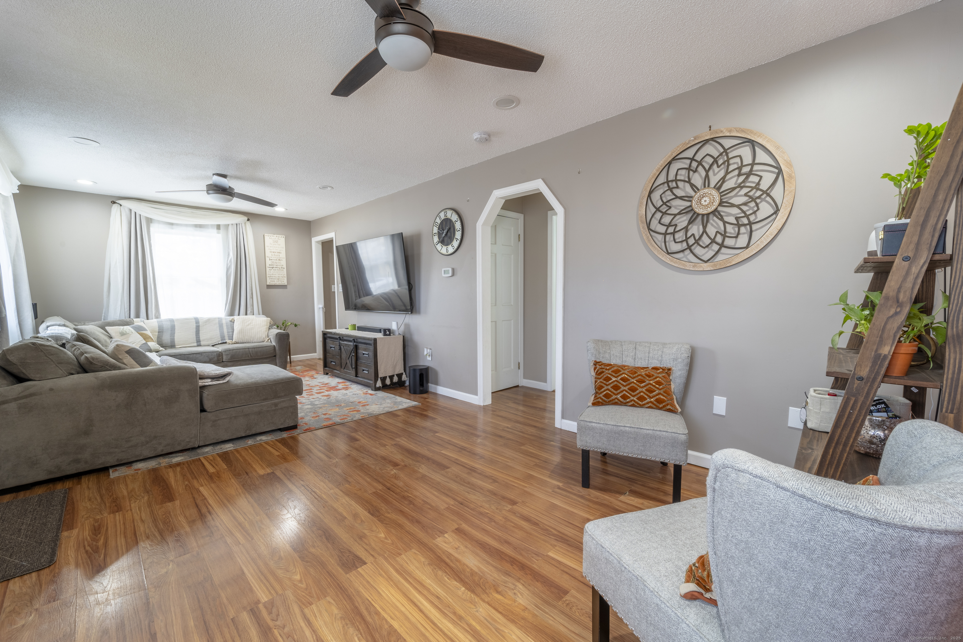 130 Carol Drive, Bristol, Connecticut image 6
