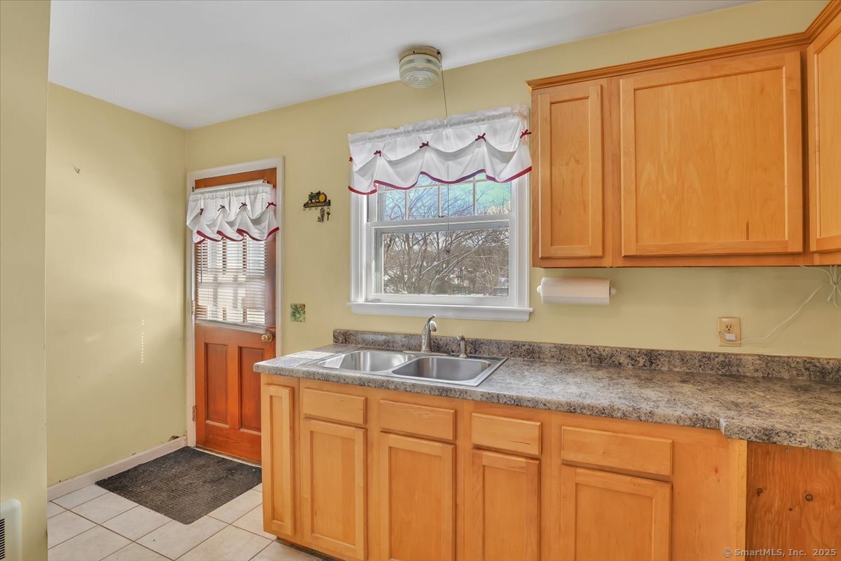 477 Worthington Ridge, Berlin, Connecticut image 6