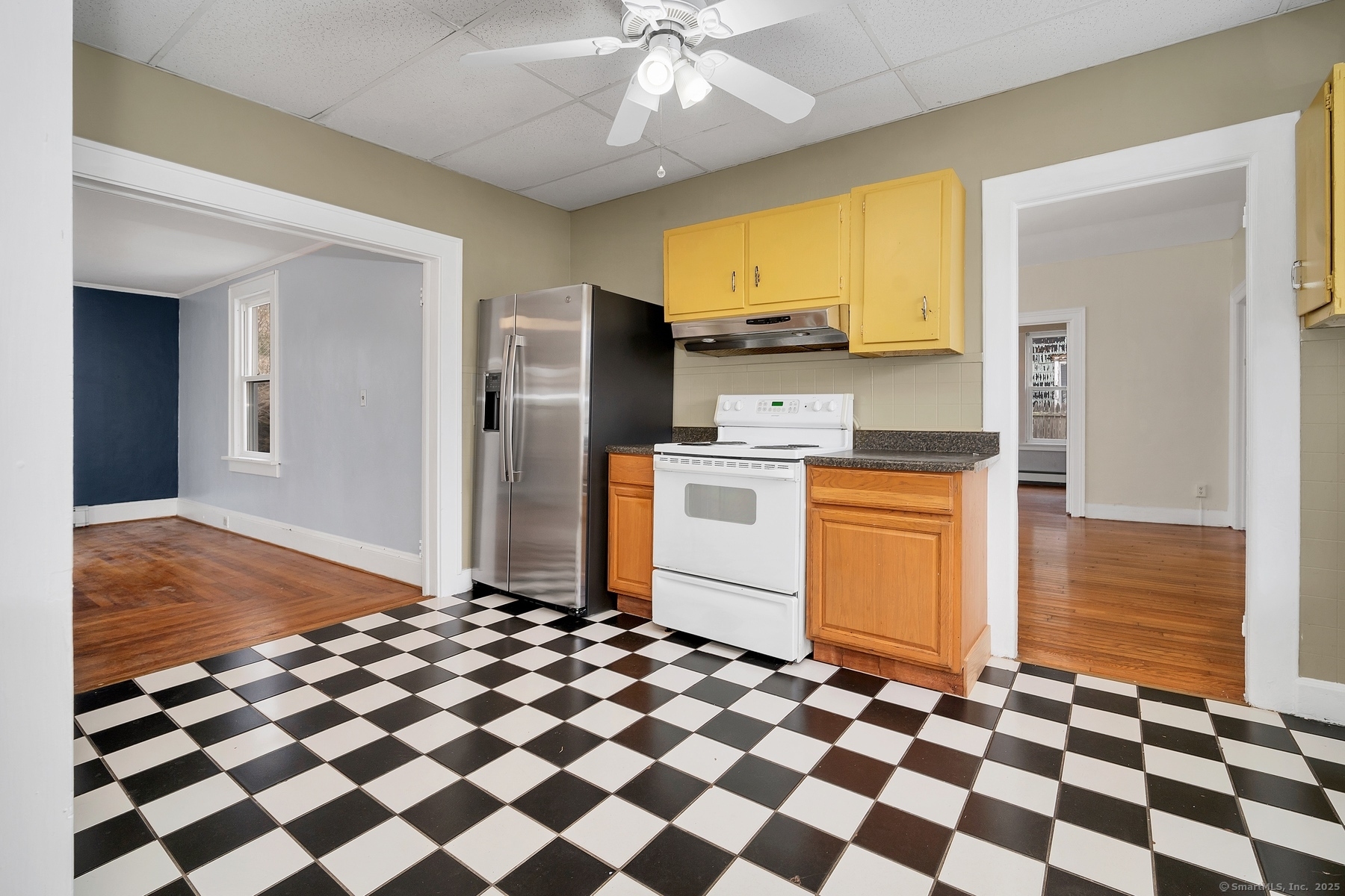 87 Maple Street, Norwich, Connecticut image 11