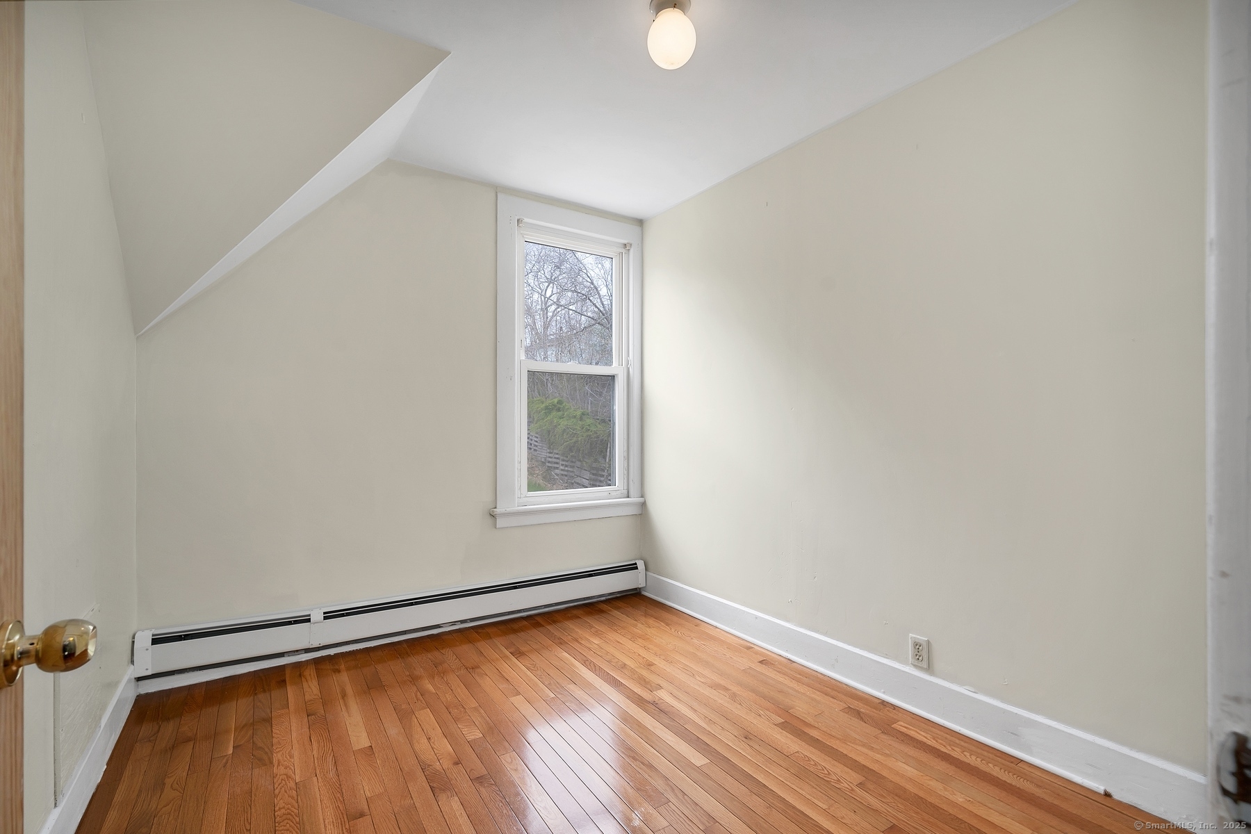 87 Maple Street, Norwich, Connecticut image 21
