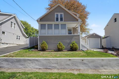 Photo of 36 Cottage Place, Stratford, CT 06614 (MLS # 24169742)