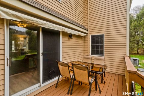 Tiny photo for 39 Fox Hollow Drive #39, Windsor Locks, CT 06096 (MLS # 24168659)