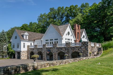 Tiny photo for 10 Sunny Ridge Road, Washington, CT 06793 (MLS # 24163614)