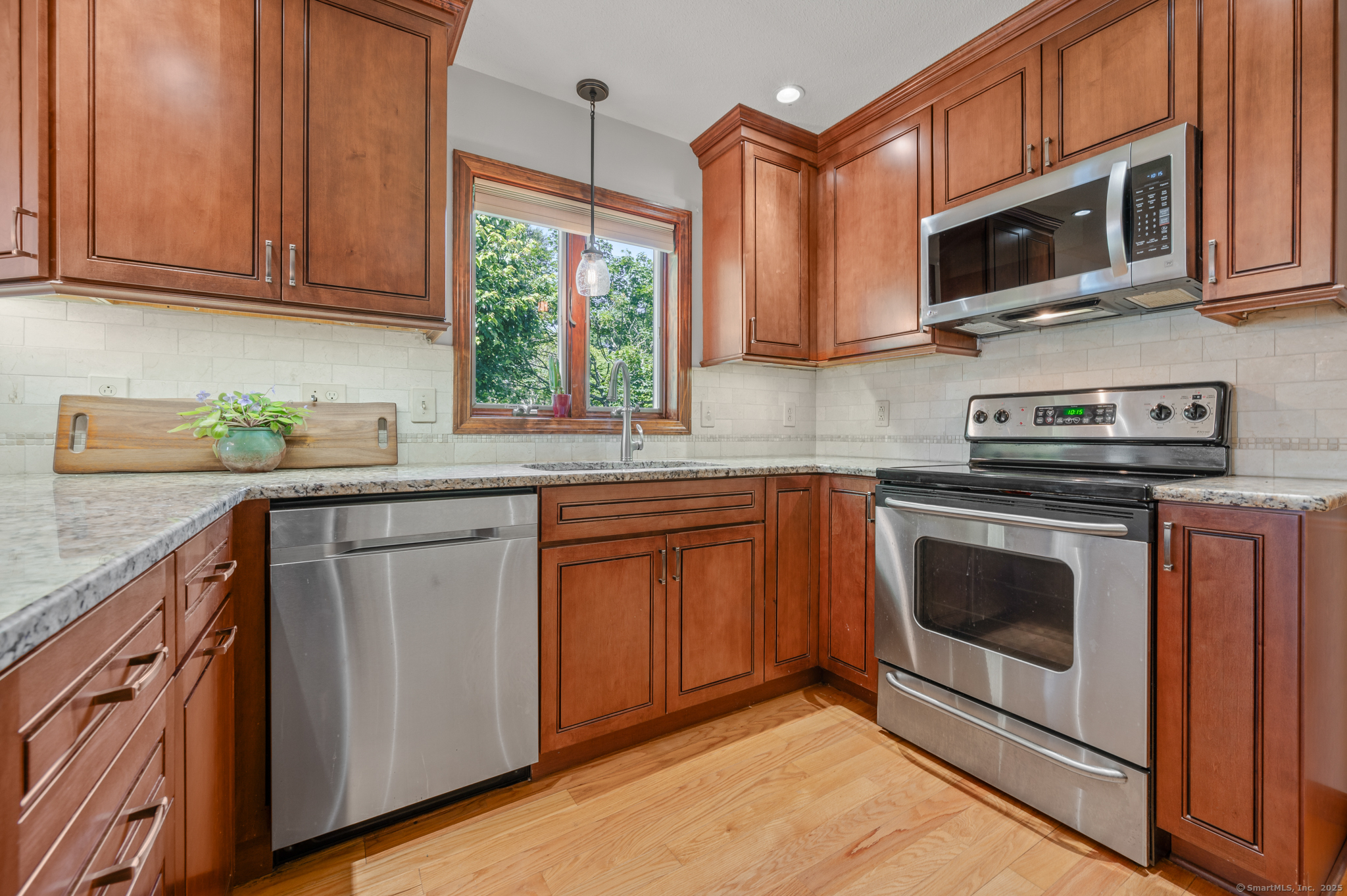31 South Meadow Lane