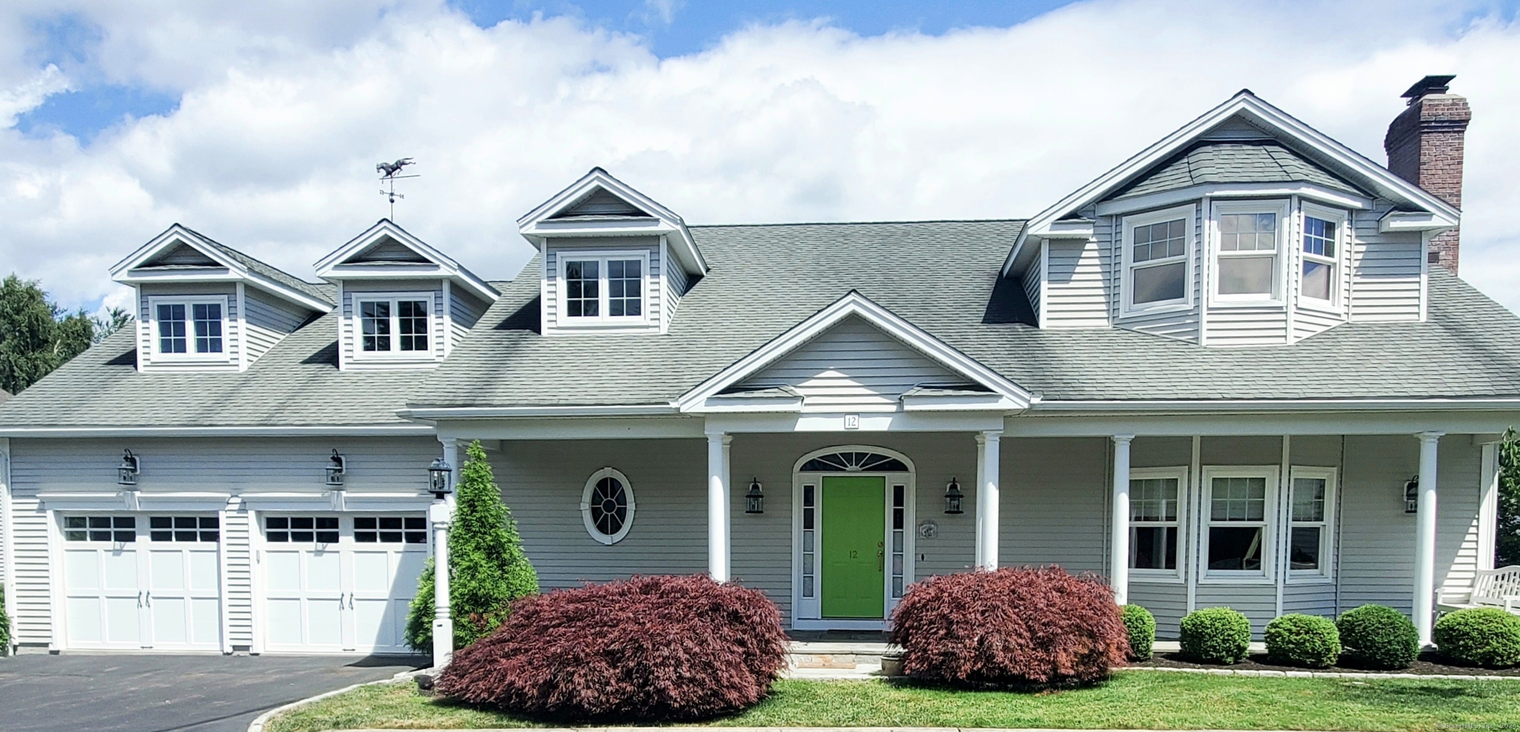 Property for Sale at 12 Winding Way 12, Trumbull, Connecticut - Bedrooms: 4 
Bathrooms: 4 
Rooms: 7  - $890,000