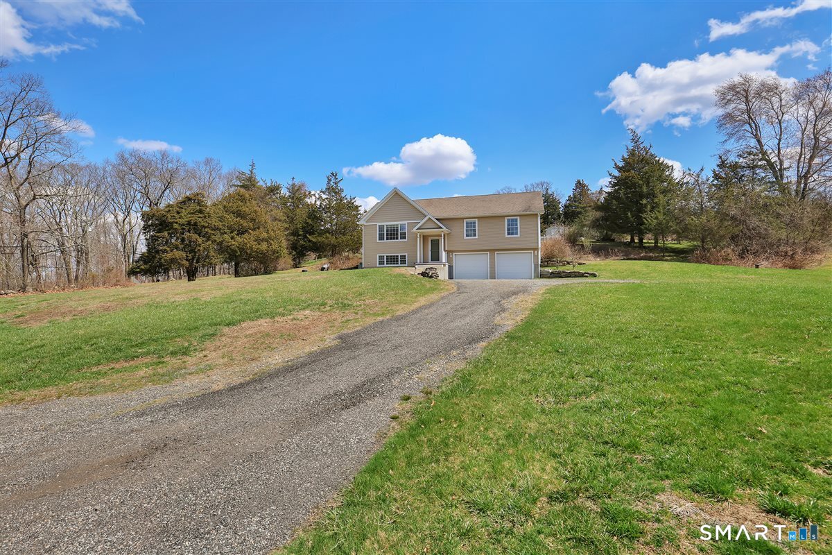 26 Old Willimantic Road