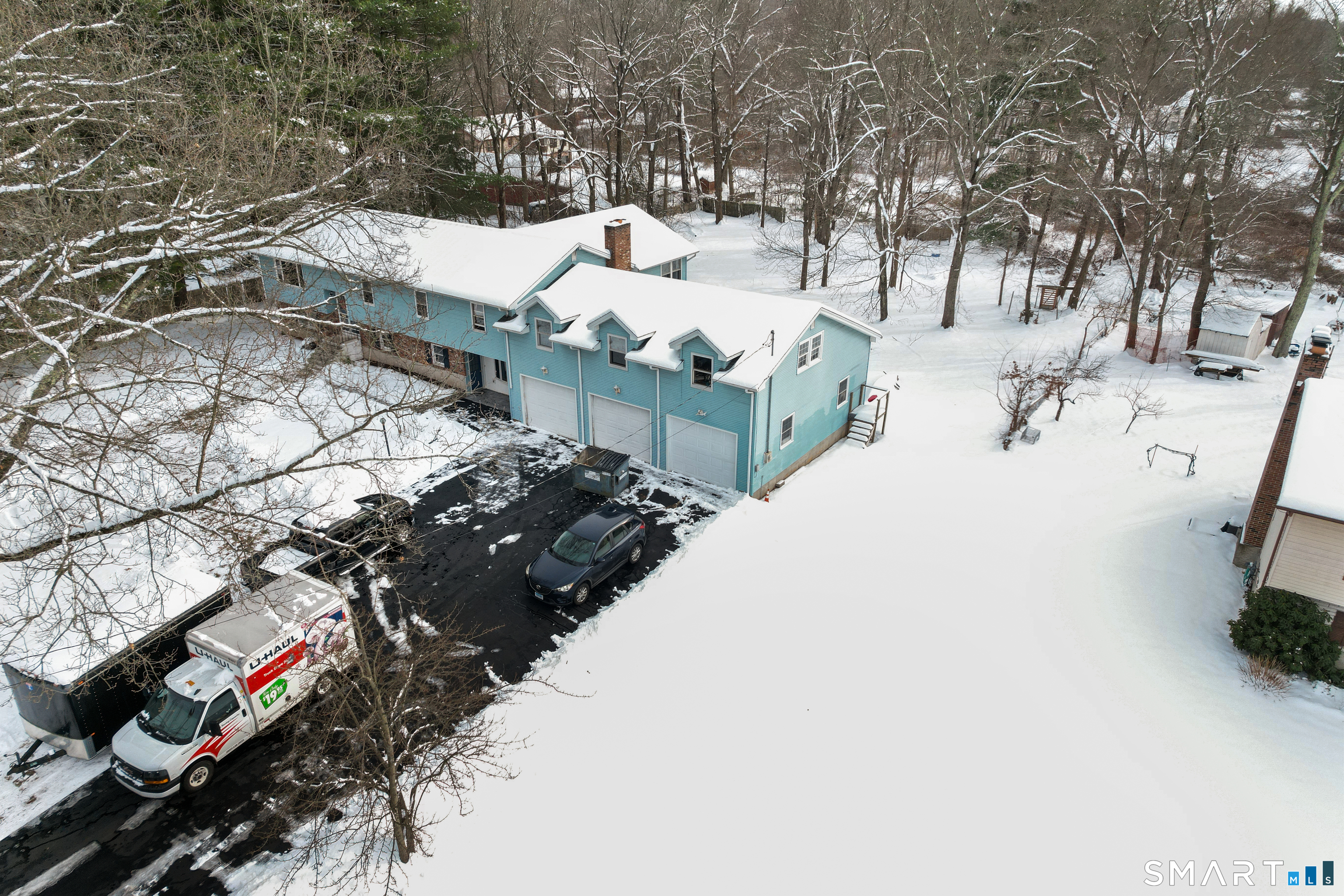 962 Shuttle Meadow Road