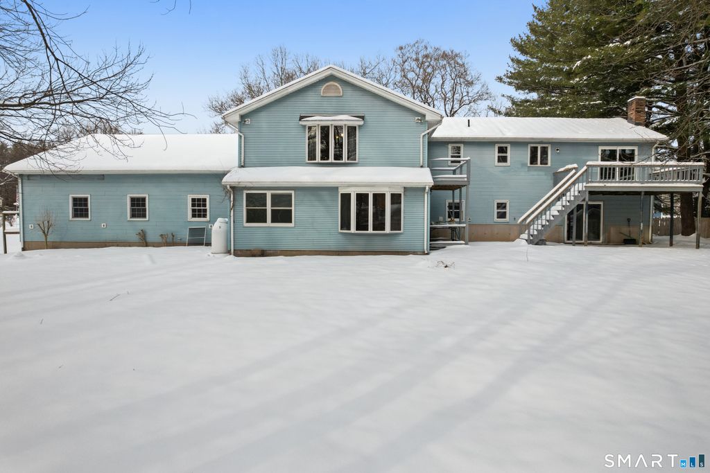 Photo of 962 Shuttle Meadow Road, Southington, CT 06489 (MLS # 24146206)