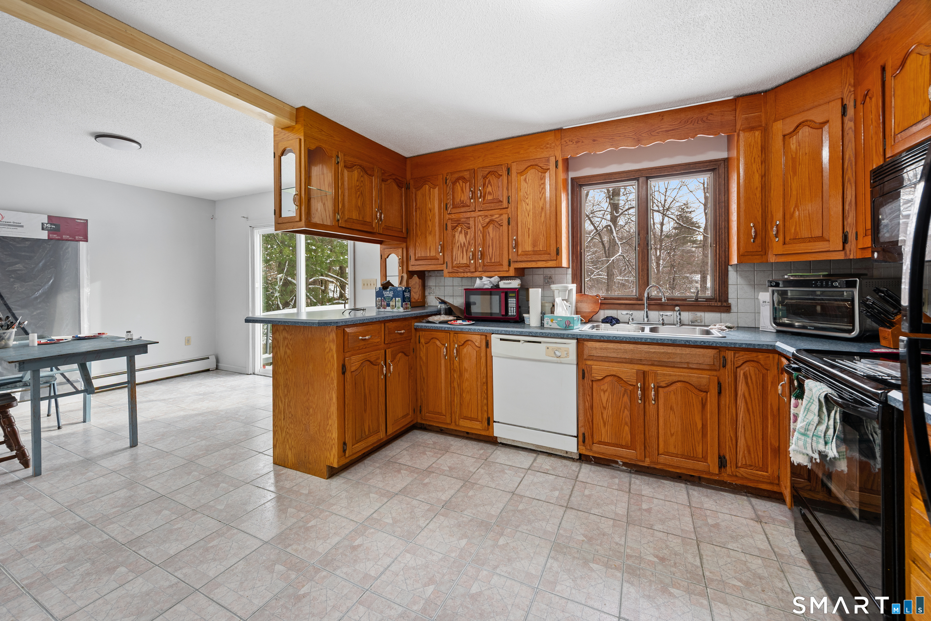 962 Shuttle Meadow Road