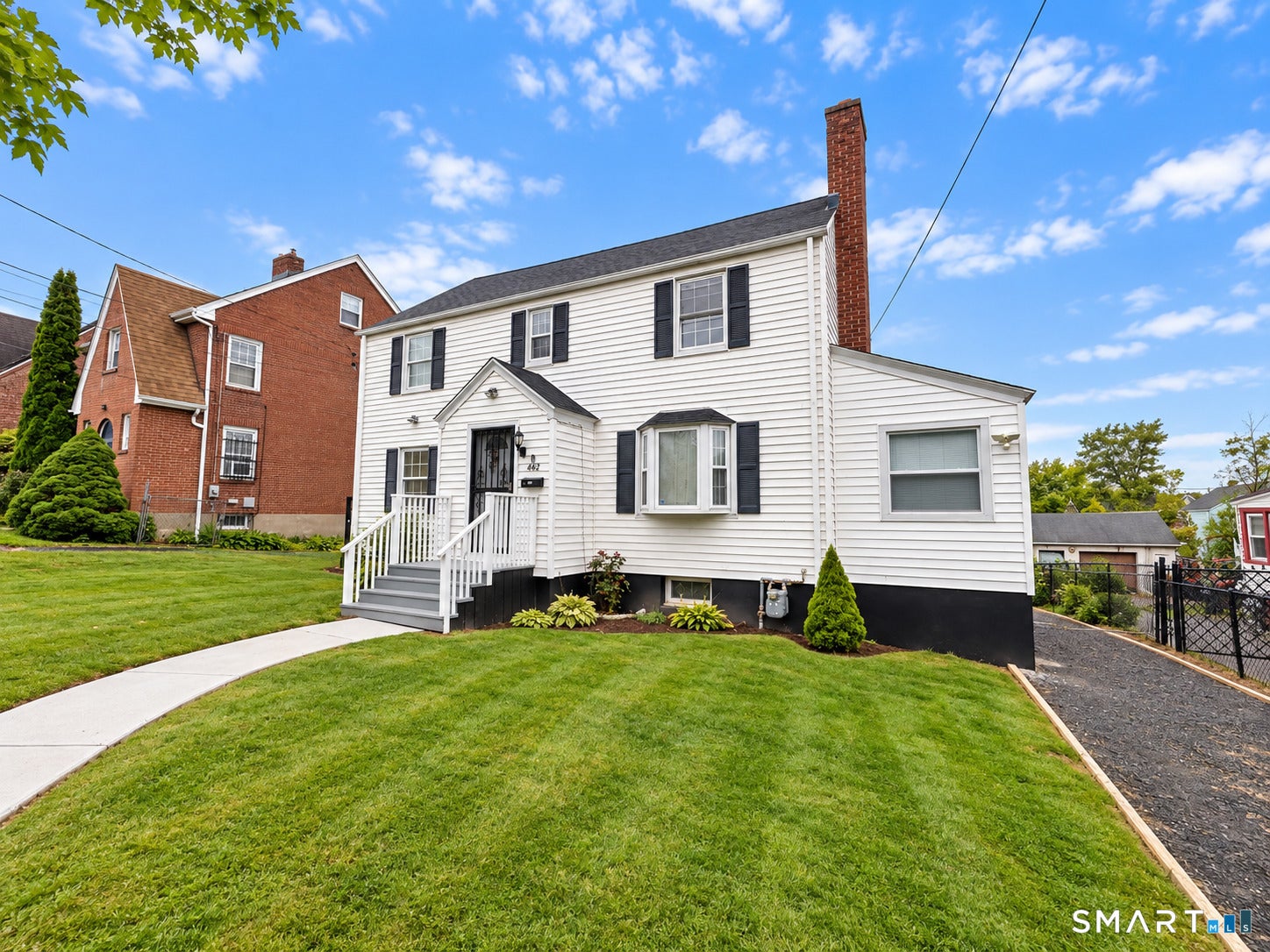462 Broadview Terrace