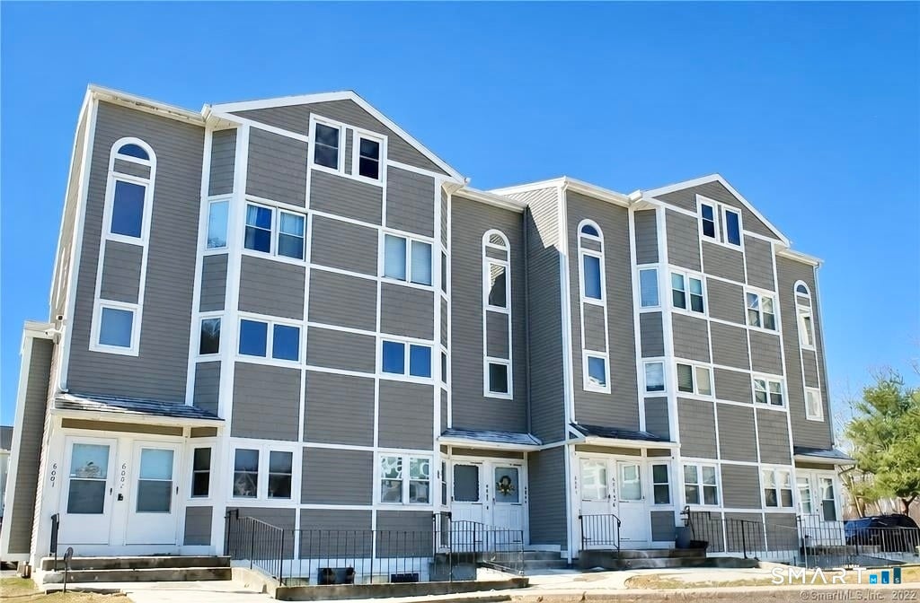 Photo of 1655 N Colony Road #6003, Meriden, CT 06450 (MLS # 24210178)