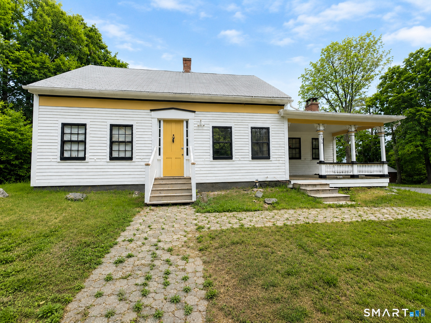 934 Storrs Road