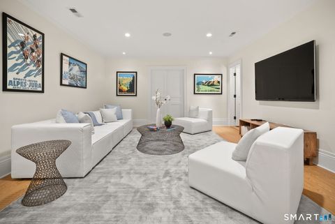 Tiny photo for 324 Sunnieholme Drive, Fairfield, CT 06824 (MLS # 24148564)