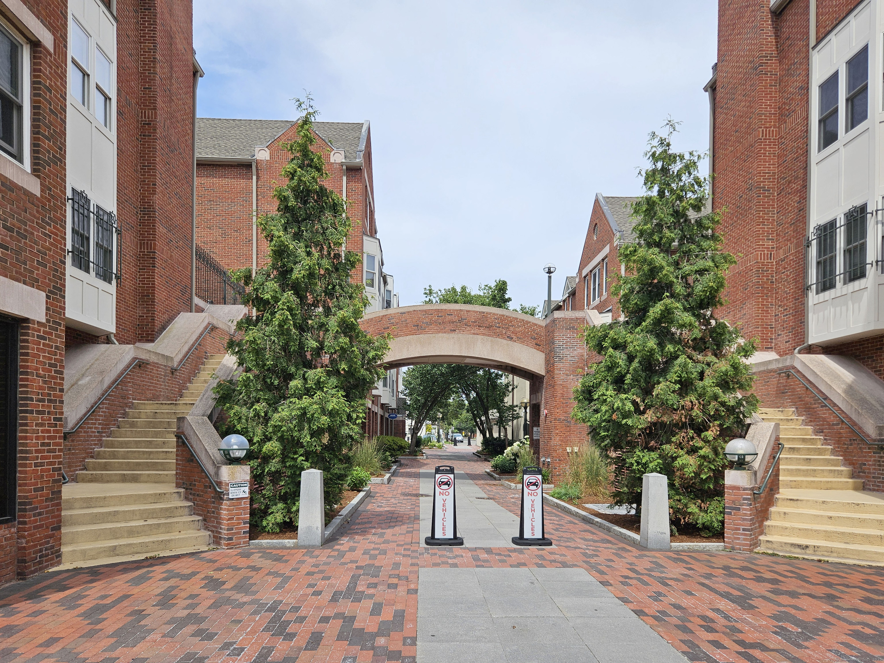 95 Audubon Street 339