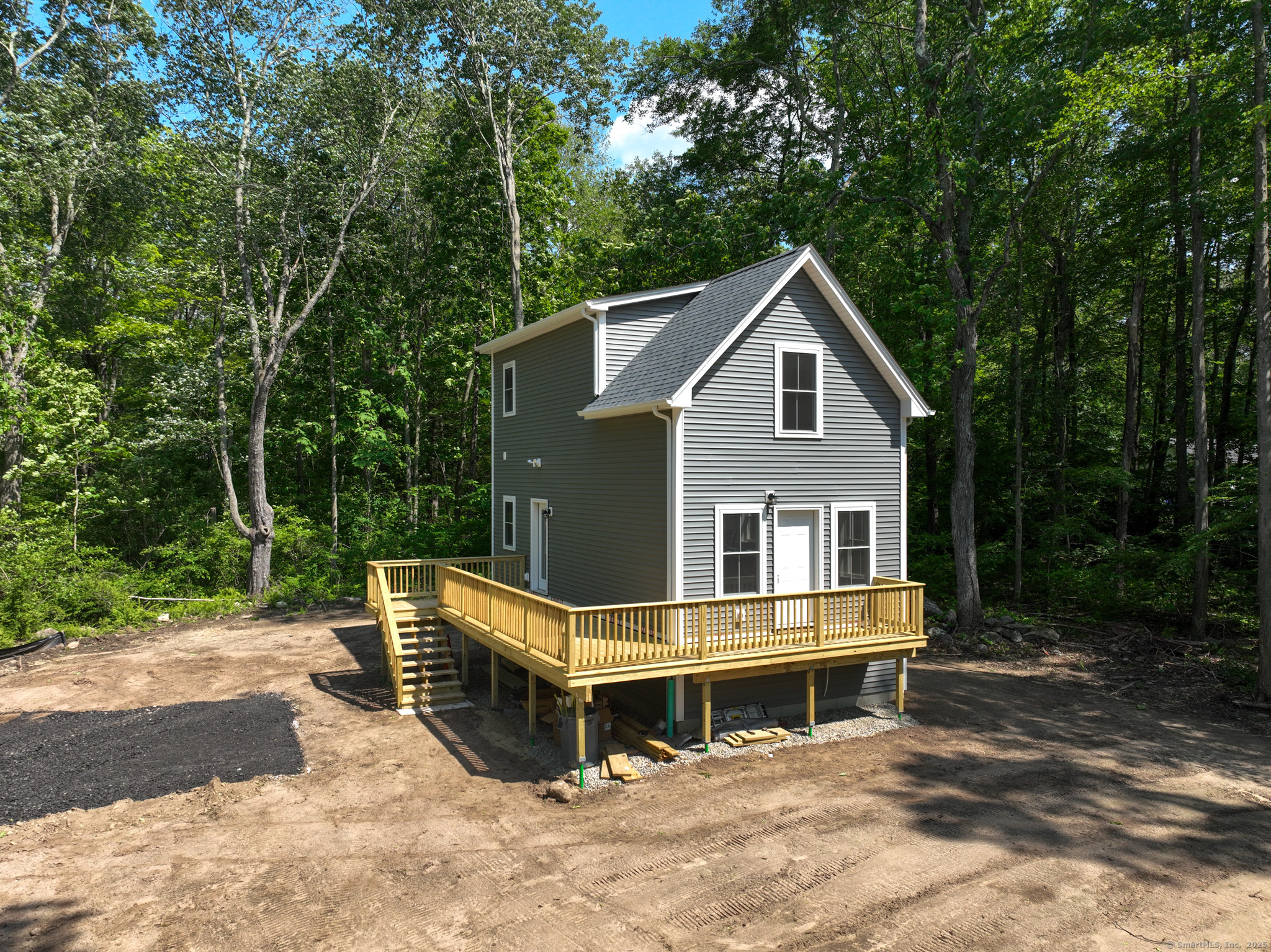 41 Lombard Road