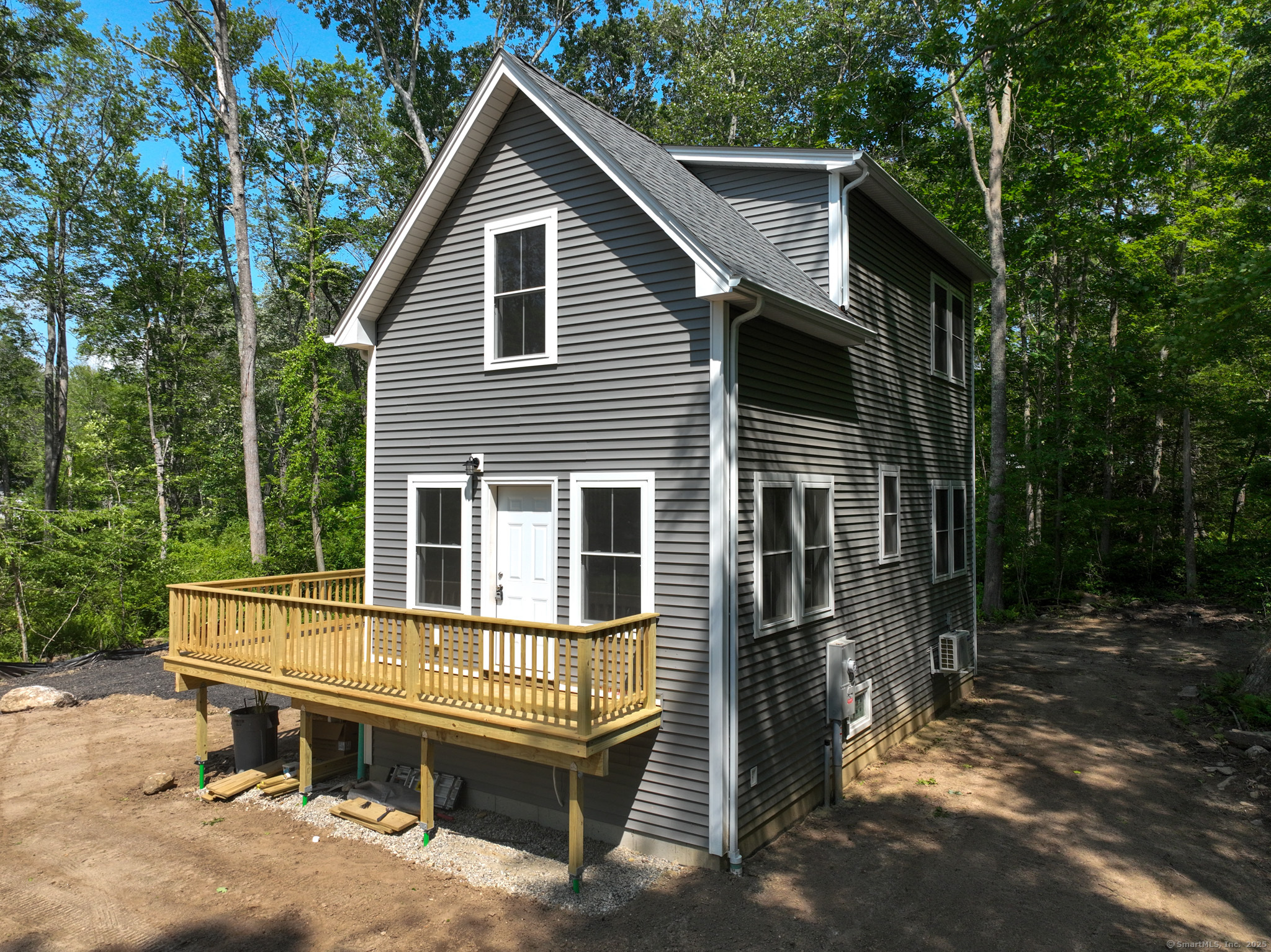 41 Lombard Road