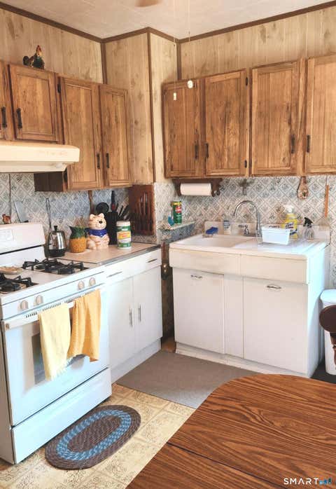 Tiny photo for 275 Congress Avenue, Waterbury, CT 06708 (MLS # 24199538)