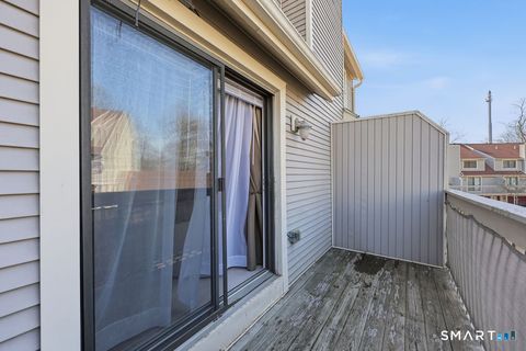Tiny photo for 498 Woodward Avenue #5 (AKA B), New Haven, CT 06511 (MLS # 24165807)