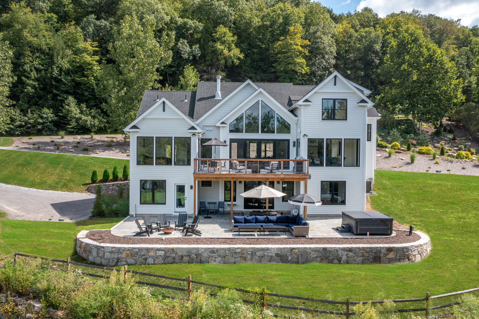 103 Chalybes Road West