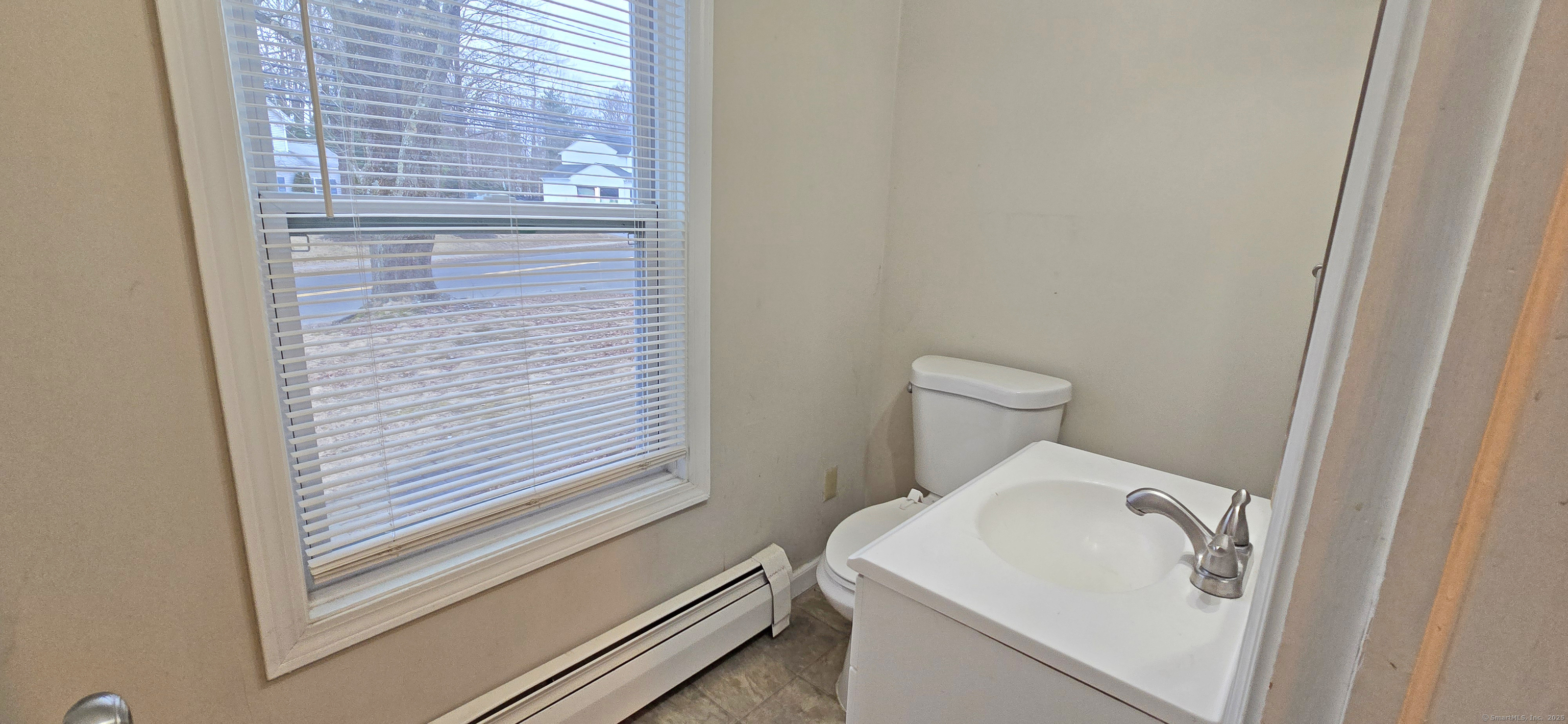 288 Rood Avenue, Windsor, Connecticut image 9