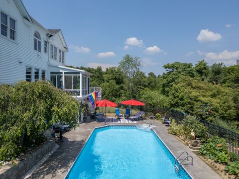 A home in Southbury