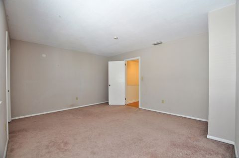Tiny photo for 305 Timber Lane #305, Canton, CT 06019 (MLS # 24135964)