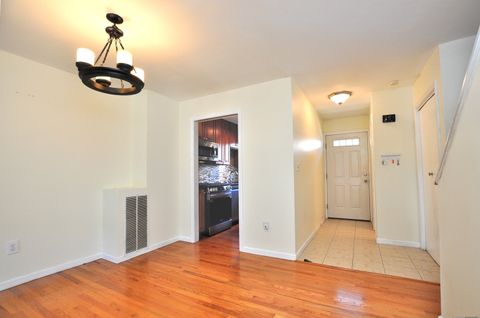 Tiny photo for 305 Timber Lane #305, Canton, CT 06019 (MLS # 24135964)