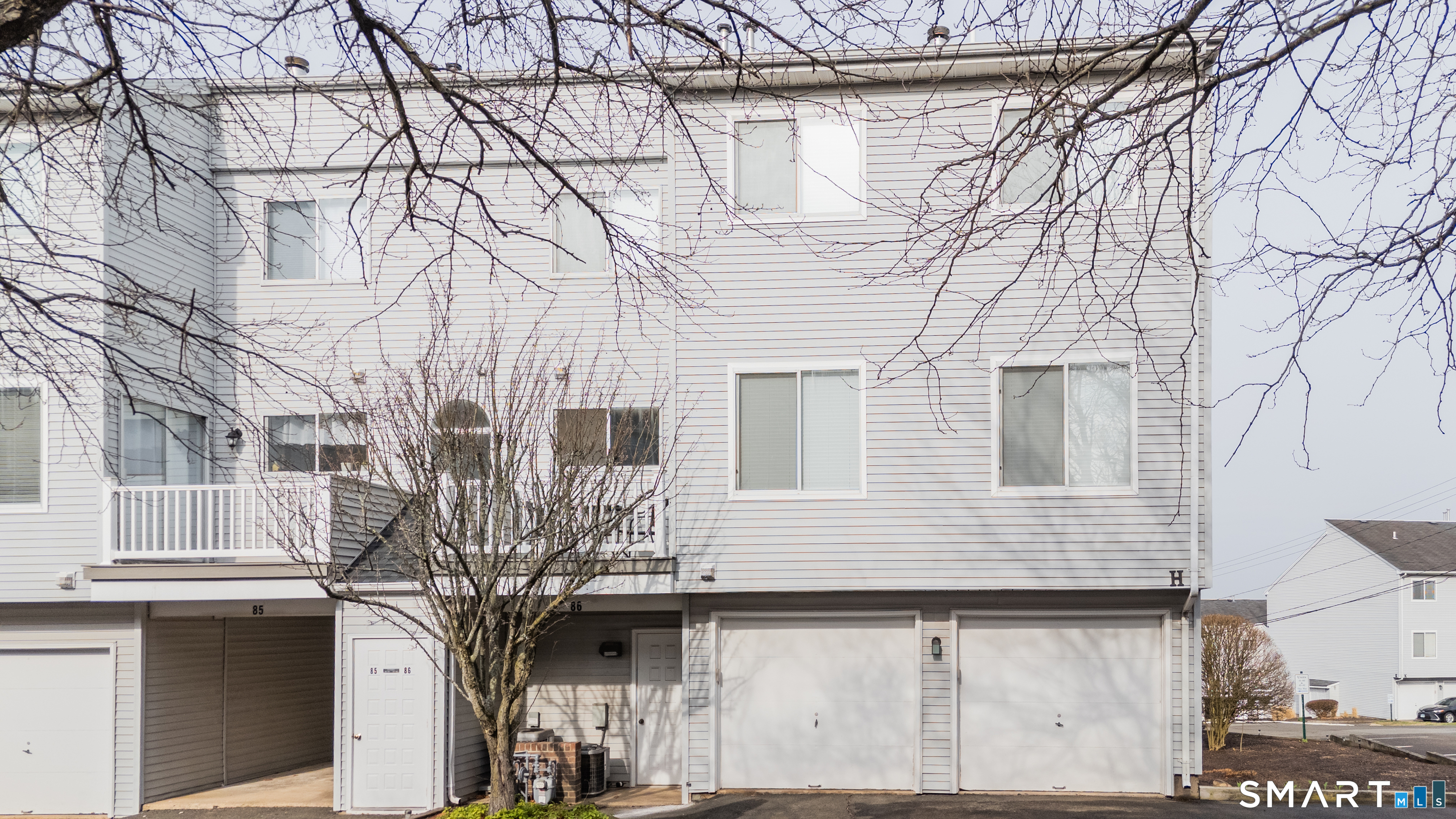 86 Staffordshire Commons Drive