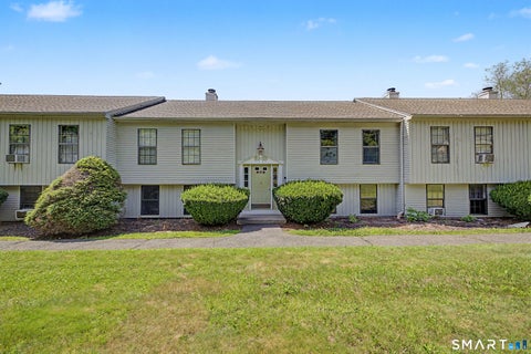 Condo For Sale - 37 Aspetuck Village #37<br/> New Milford, CT 06776