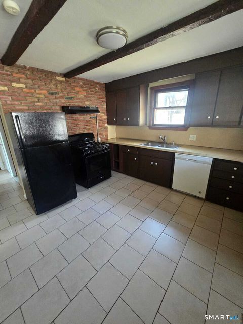 Tiny photo for 139 Foxon Hill Road, New Haven, CT 06513 (MLS # 24158709)