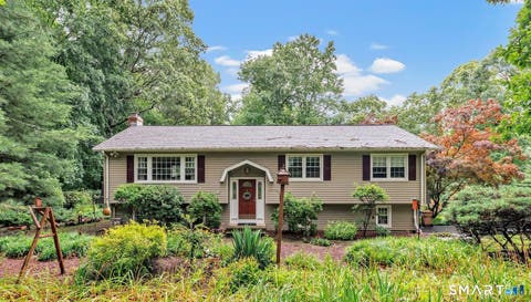 Photo of 35 Nutmeg Lane, Shelton, CT 06484 (MLS # 24189761)