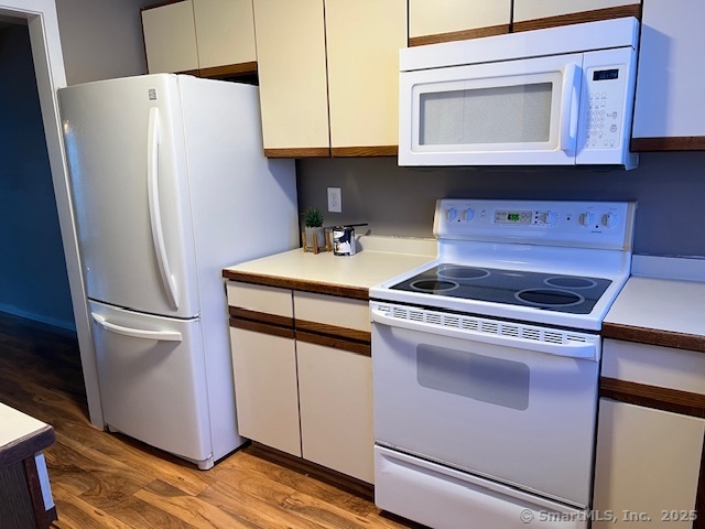 44 Tolland Avenue APT 48