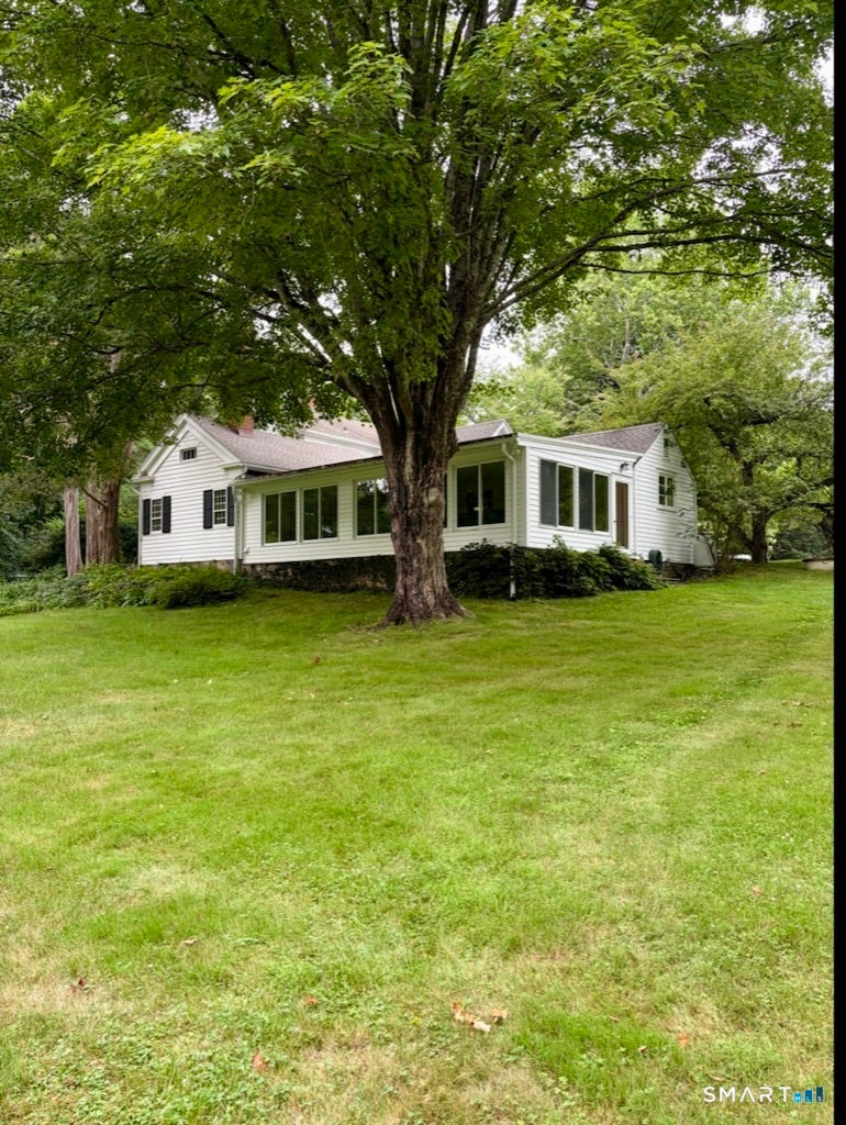 320 Valley Road