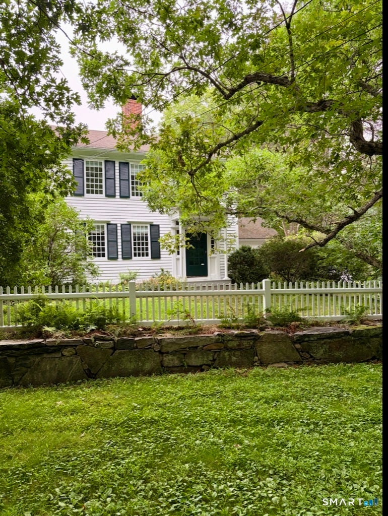 320 Valley Road