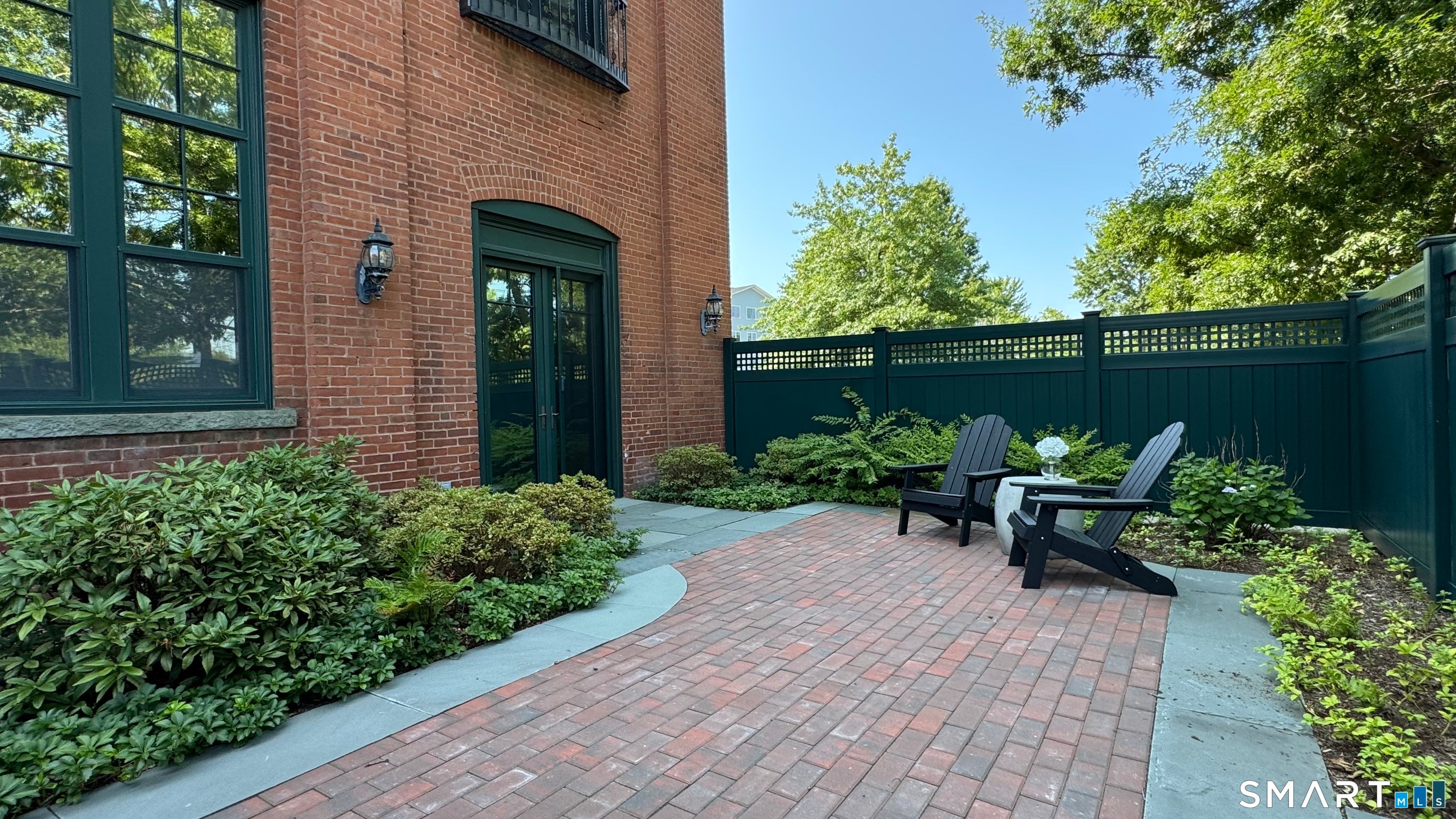 1 Indian Neck Avenue 4
