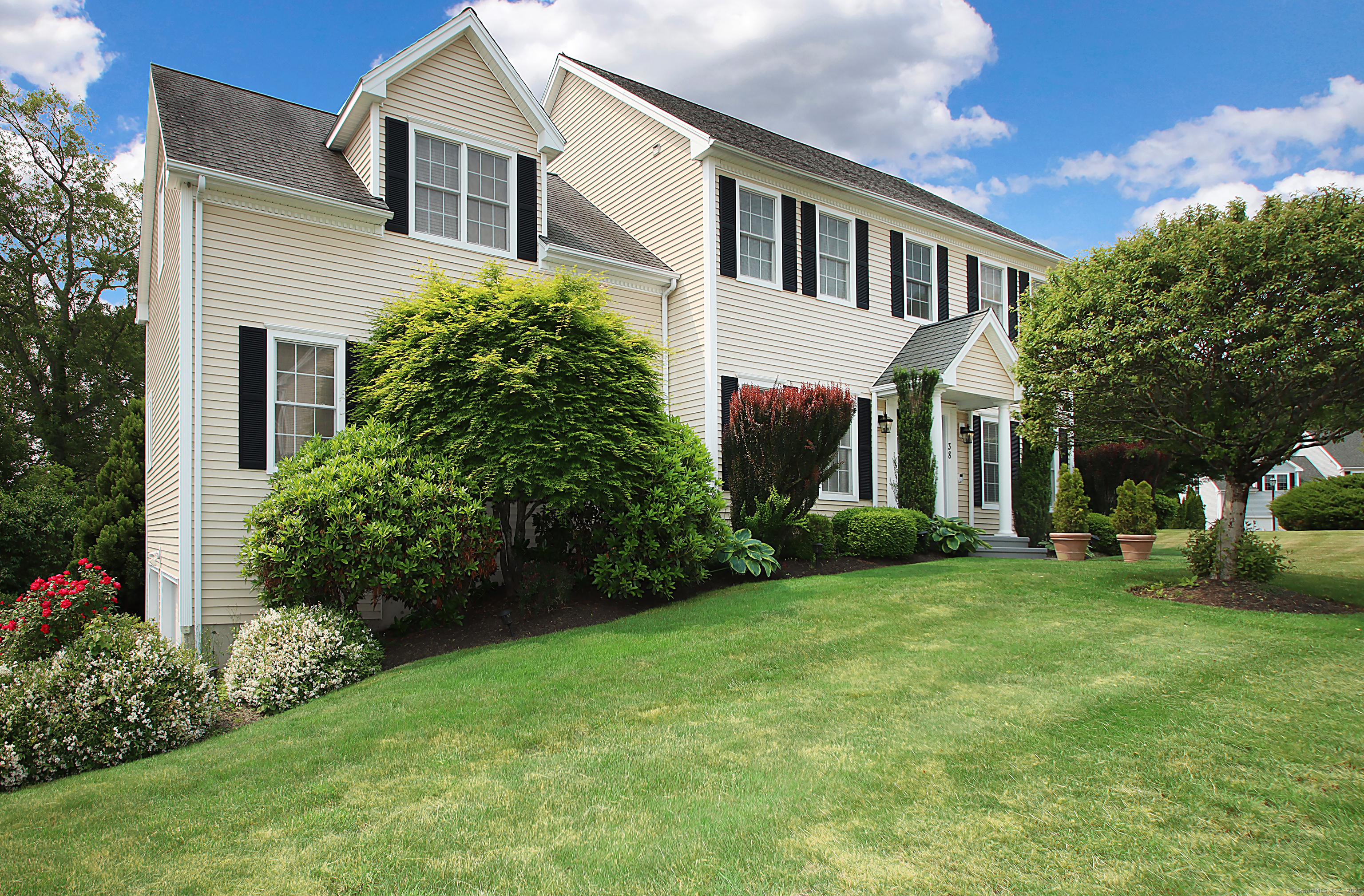 38 Castlewood Drive 38