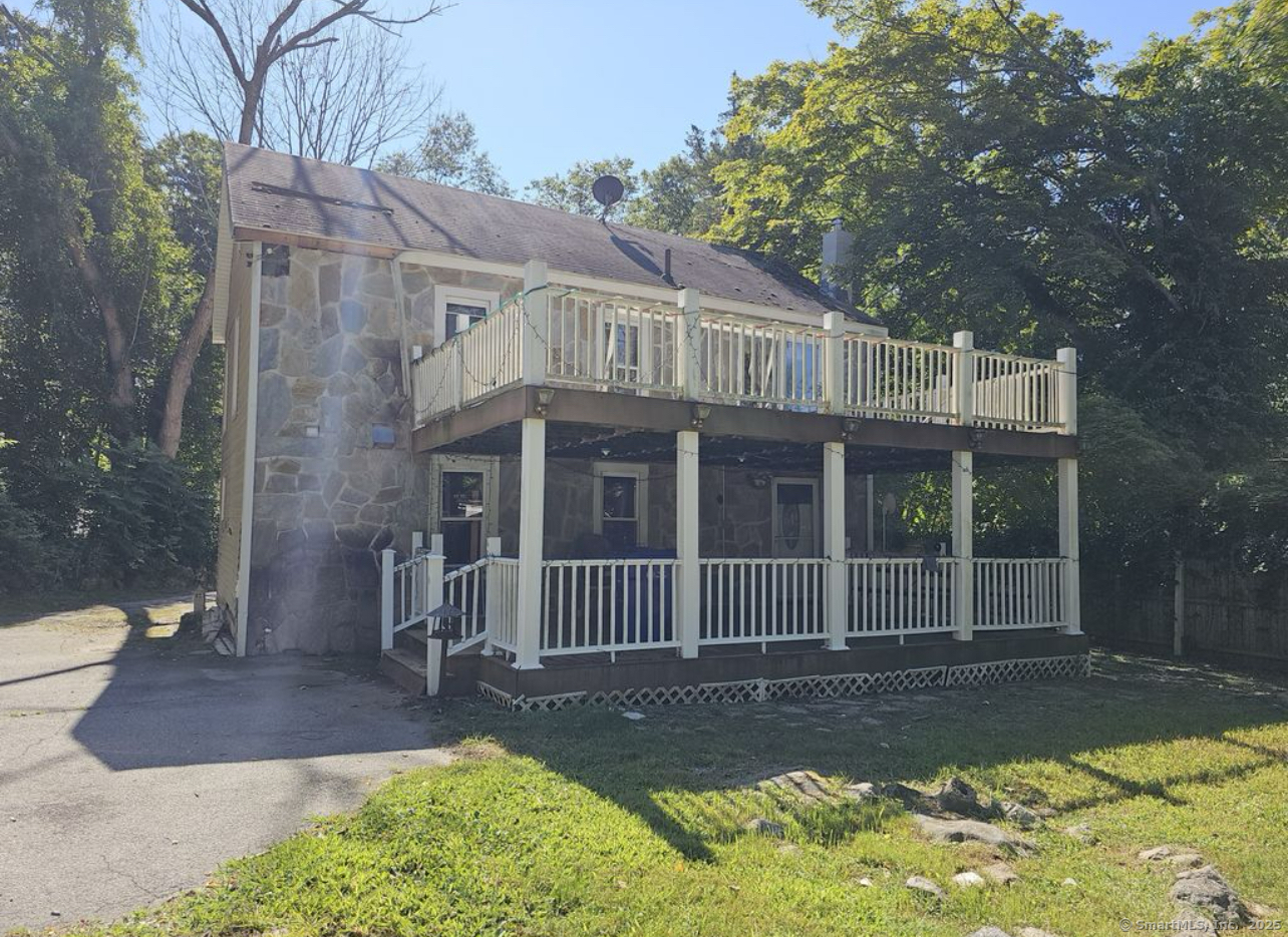 1067 Hartford Turnpike, Waterford, Connecticut image 2