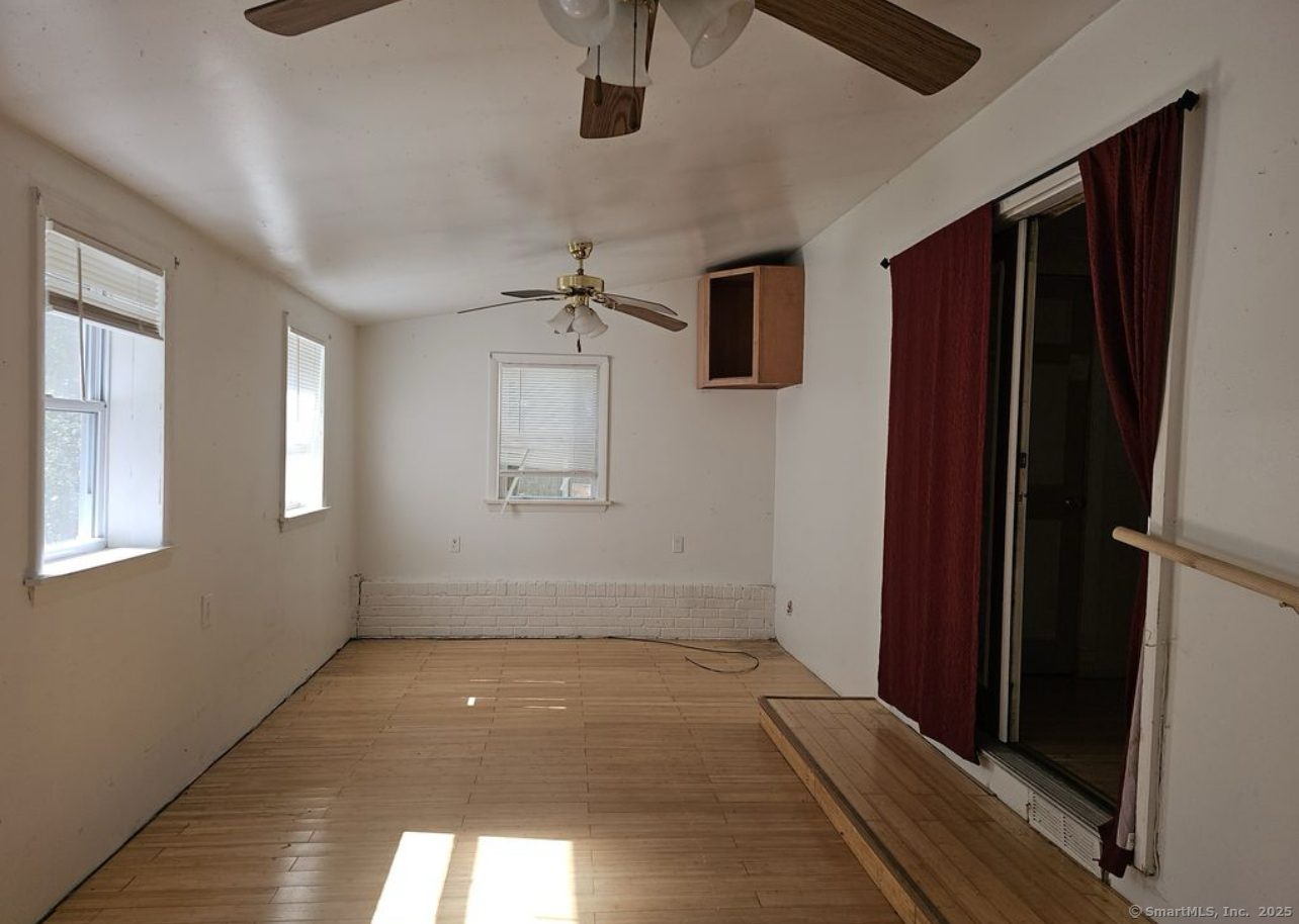 1067 Hartford Turnpike, Waterford, Connecticut image 9