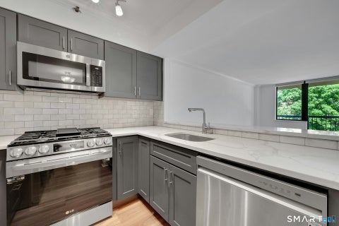 Tiny photo for 25 Forest Street #4F, Stamford, CT 06901 (MLS # 24212889)