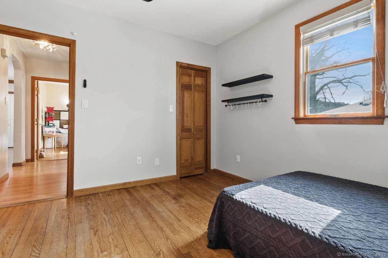 17 Neil Street, Waterbury, Connecticut image 24