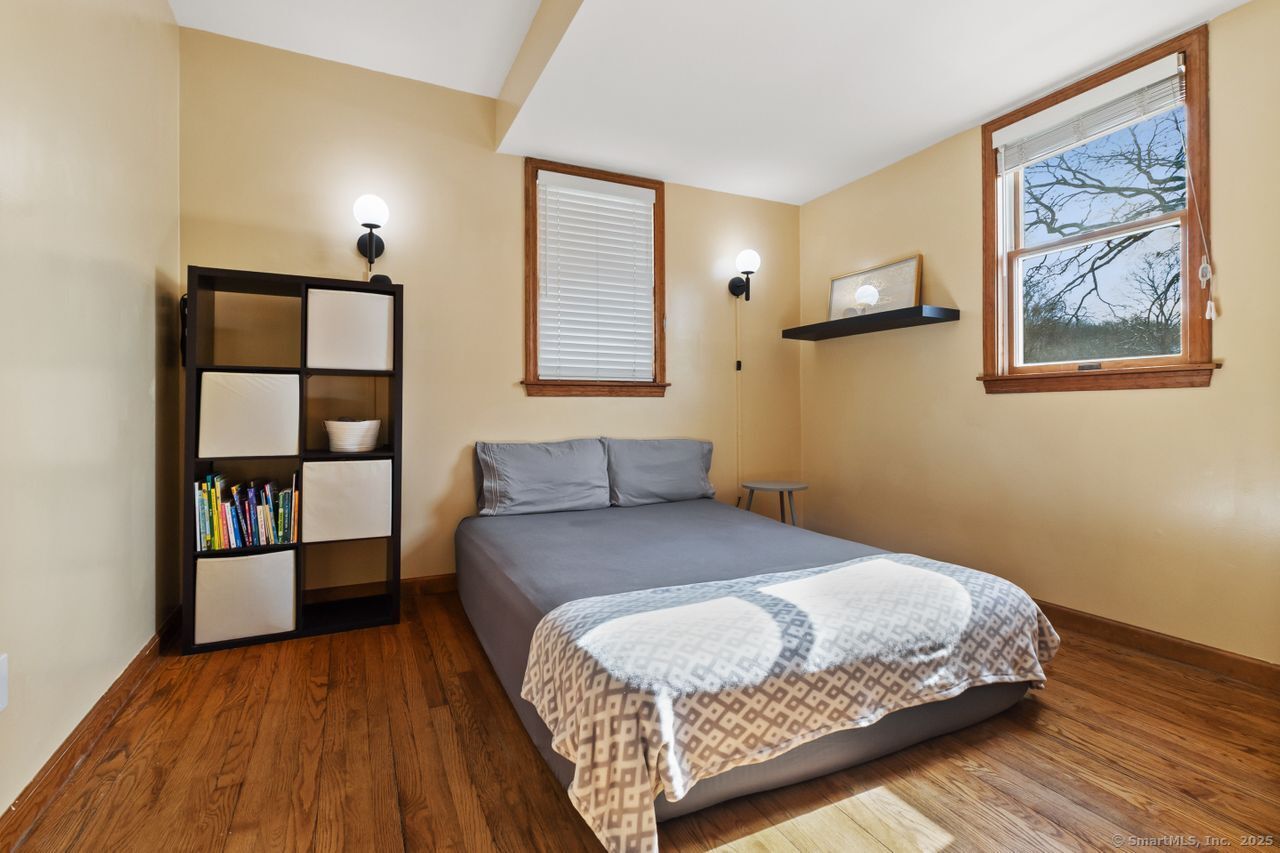 17 Neil Street, Waterbury, Connecticut image 21
