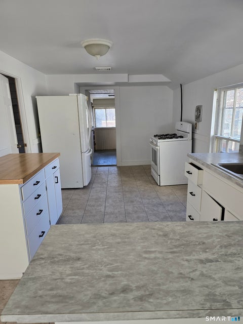Photo of 585 Prospect Street #2nd Floor, Torrington, CT 06790 (MLS # 24215533)