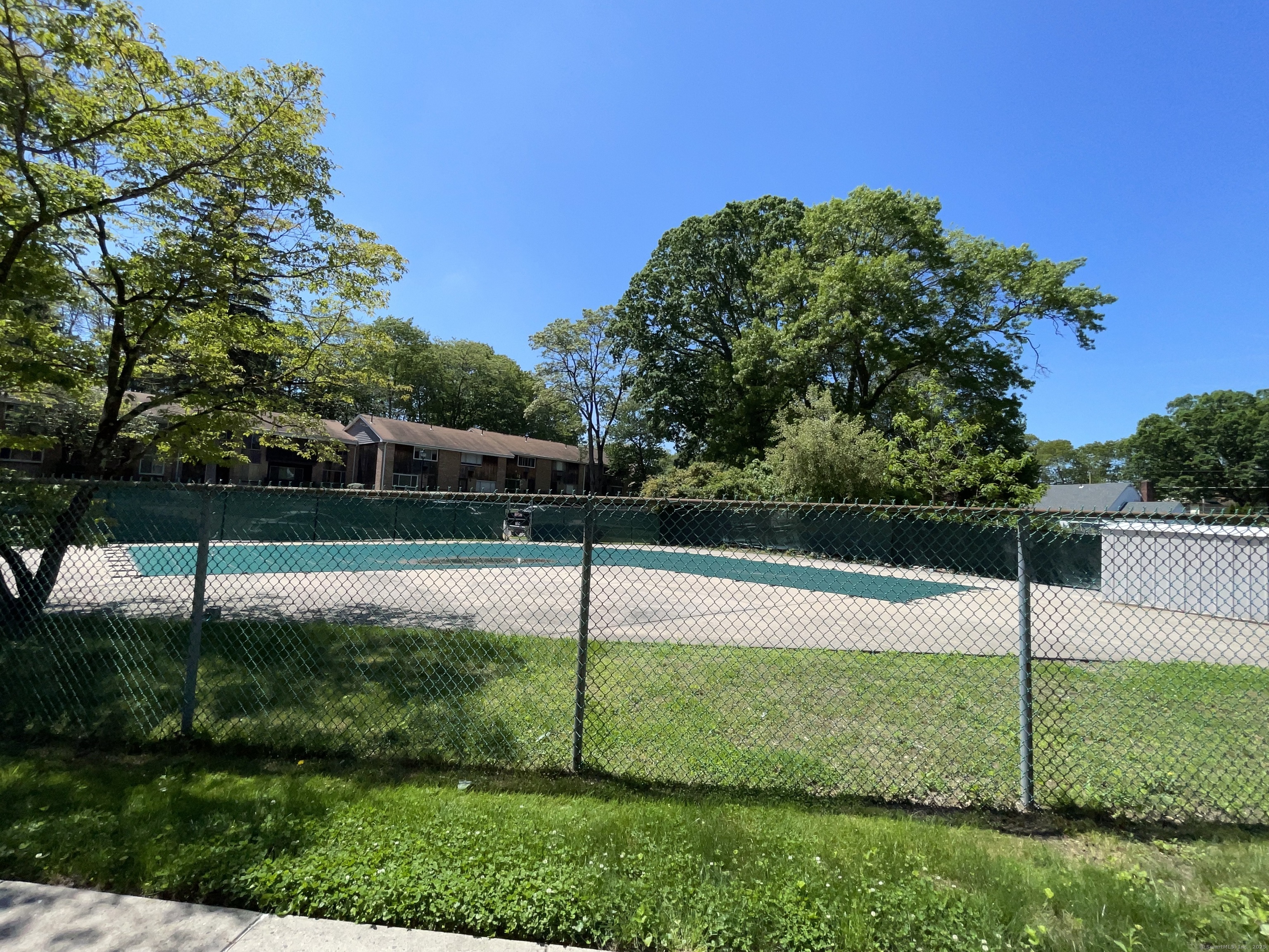 200 Woodmont Avenue #APT 127, Bridgeport, Connecticut image 16