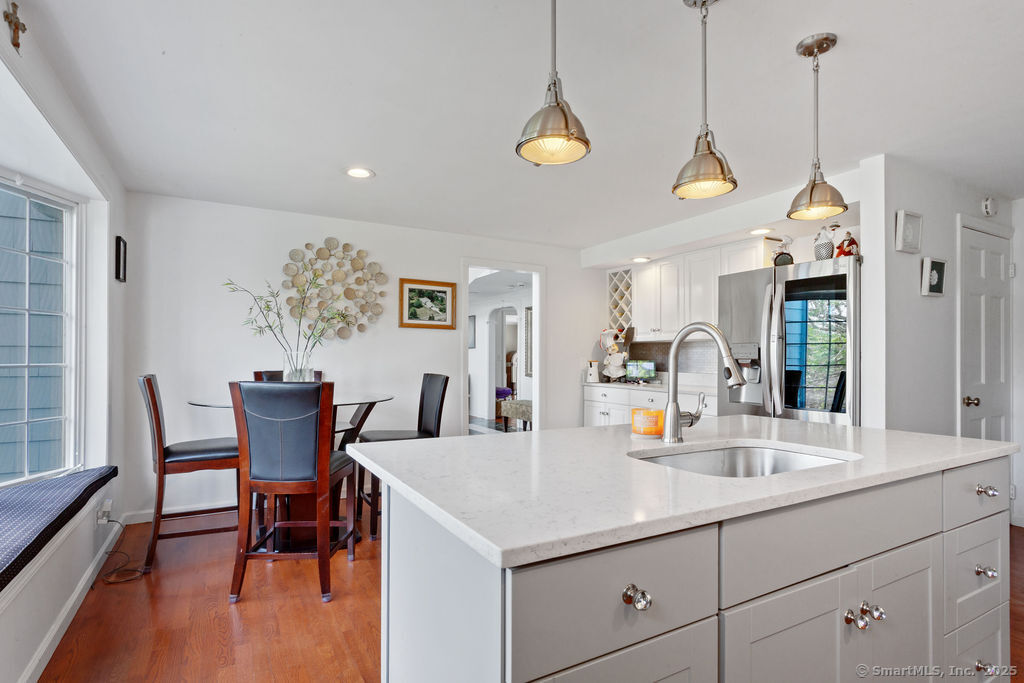 15 Griffing Pond Road