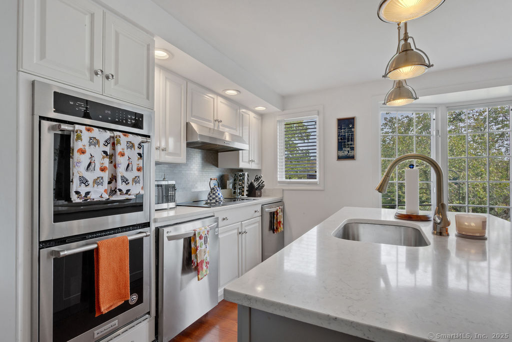 15 Griffing Pond Road