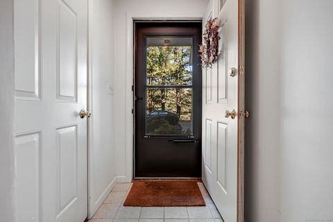 489 Wolcott Street APT 46 Bristol CT 06010